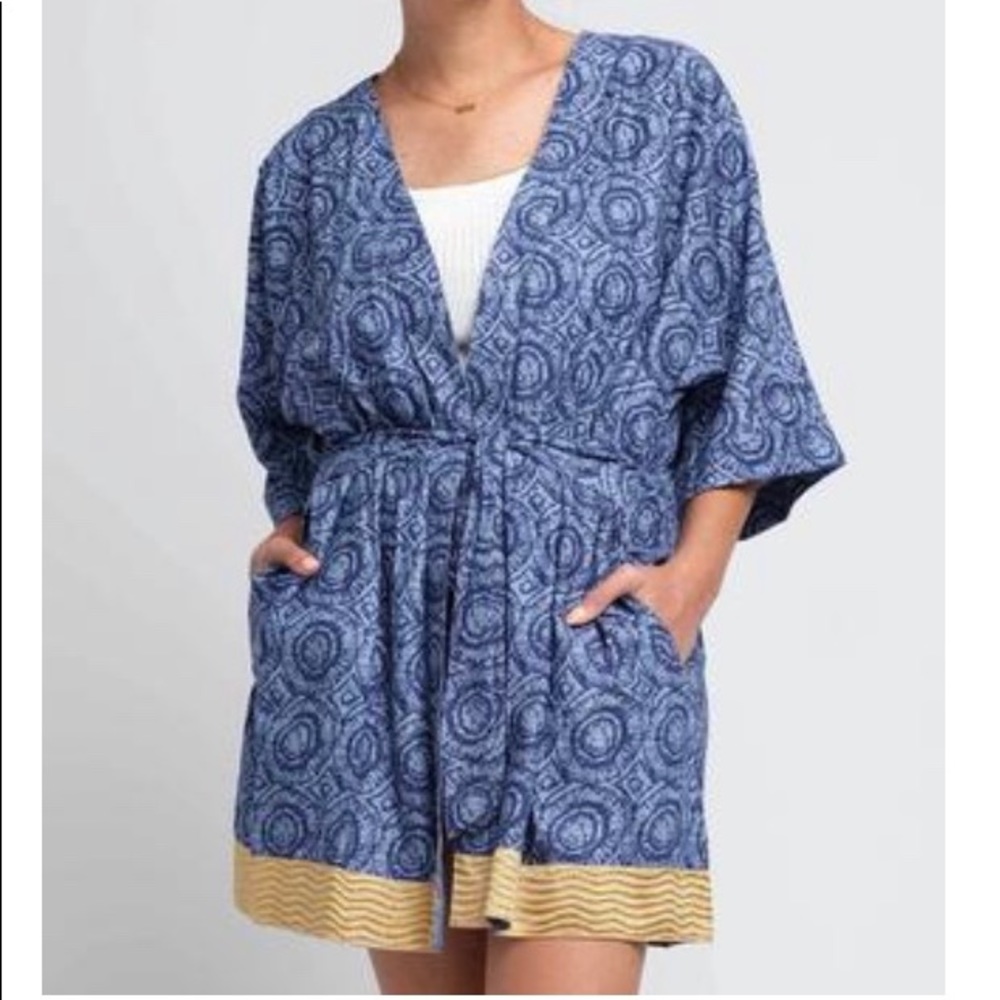 Sudara KALA robe